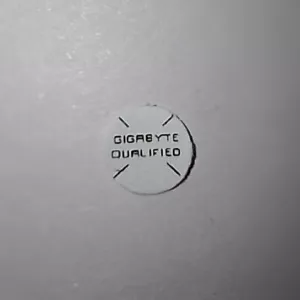 "GIGABYTE QUALIFIED" 6mm round tamper proof warranty Sticker (2 Per Purchase) - Picture 1 of 6