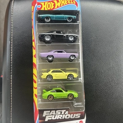 Hot Wheels - NEW - FAST & FURIOUS 5-PACK OF CARS - Image 1 of 4