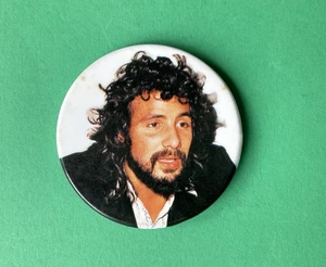 Vintage Cat Stevens 1970s Tin pin badge Rock Pop Folk Music Yusuf Islam - Picture 1 of 7