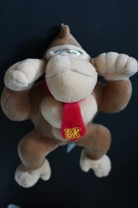 2021 NINTENDO SUPER MARIO BROS. DONKEY KONG 10" PLUSH - Picture 1 of 4