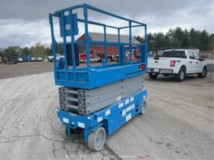2015 Genie GS-2632 26' Electric Scissor Lift Man Aerial Platform bidadoo - Picture 1 of 12