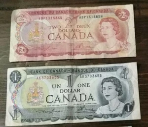 Two Dollars(1974)& One Dollar(1973)🇨🇦Canada Banknote Paper Money criculated  - Picture 1 of 5