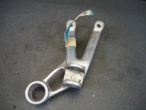 BRACKET STAY, PILLION STEP RH RR YAMAHA R1 2001 5JJ-27440-01 18926 - Picture 1 of 4