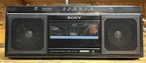 Sony CFS-230, Vintage Portable AM FM Cassette Player/Recorder w/Walkman/Aux In - Picture 1 of 12
