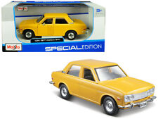 Maisto 31518Y 1 by 24 Scale Diecast for 1971 Datsun 510 Special Edition Model Ca