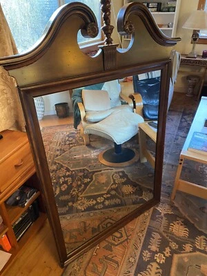 ETHAN ALLEN ESPEJO RETROVISOR CORTE GEORGIANO MODELO 11-5220 ACABADO 52” X 34,5” Foto 1 de 4