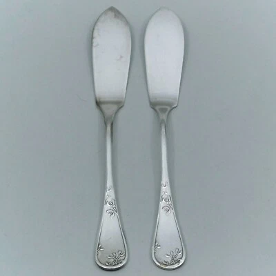 Ercuis Vintage Placa de Prata Francesa 6 3/4" Par de Espalhadores de Manteiga Sem Monograma - Imagem 1 de 4