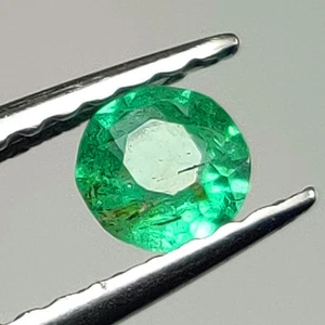 0.15 CT - Natural Zambian Emerald Round Cut Good Luster Green Gem - 8599 - Imagen 1 de 2
