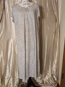 Croft and Barrow Women's XL Floral Multicolor Gown - Picture 1 of 7