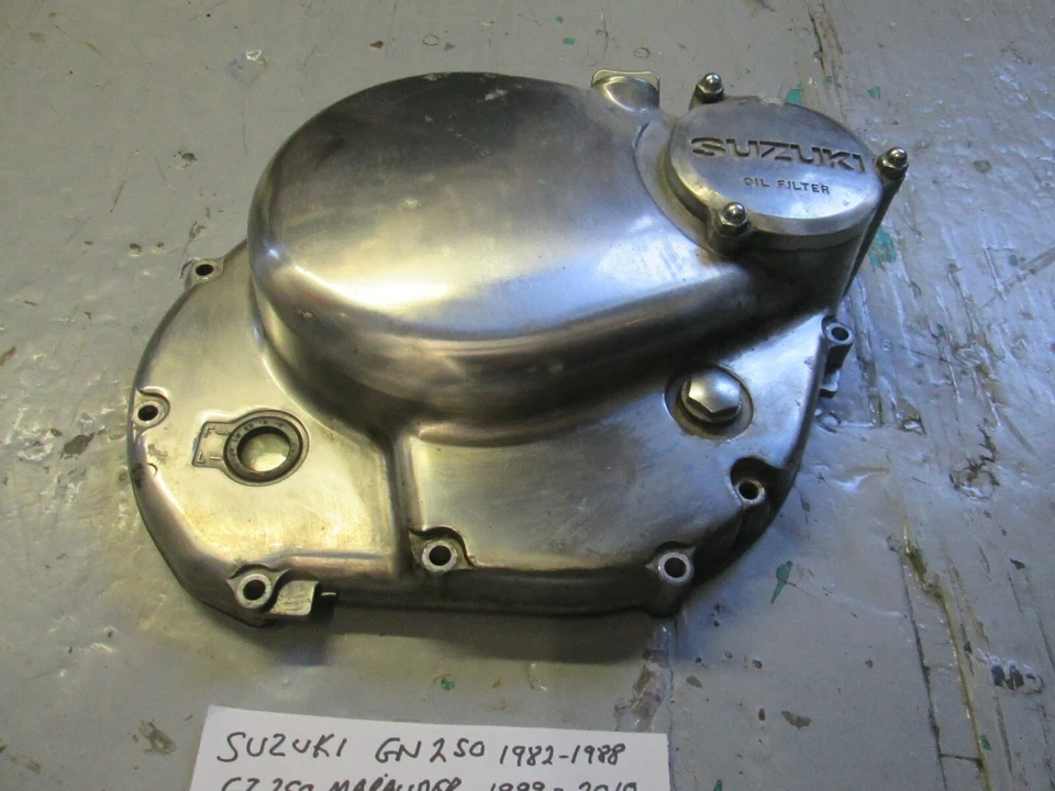 CUBIERTA EMBRAGUE SUZUKI 1982 - 1988 GN250 1999 - 2010 GZ250 MERODEADOR 11340-38302 Foto 1 de 4