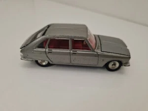 Dinky Toys Renault R 16 N.537 1:43 - Picture 1 of 8