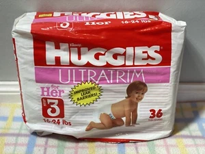 Vintage Plastic Back Ultratrim Baby Step For Her Medium Plastic Diapers 25 Count - Picture 1 of 10