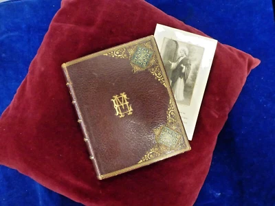 livre d'heures,reliure d'art et enluminures,circa 1900 par C.H.Mathieu - Photo 1/4