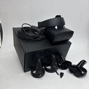 Oculus Rift S Cuffie da Gioco VR Alimentate da PC - Nero - COSÌ COME SONO, FUNZIONANTI - Foto 1 di 6