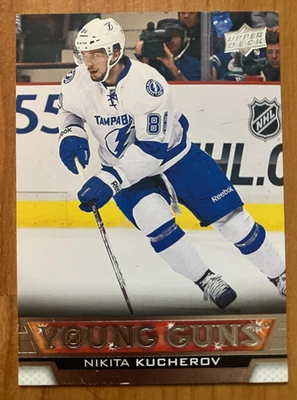 2013-14 Upper Deck Hockey #483 Nikita Kucherov Young Guns Novato - *Edge Chip* Foto 1 de 3