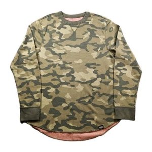 Men's Long Sleeve Camo Thermal Shirt Hunting Outdoors Size M/L FAST SHIPPING - Picture 1 of 9