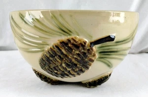 Louisville Steinzeug 6" Schüssel - Tannenzapfen & Nadeln - Fuß geprägt - 4" hoch - Bild 1 von 9