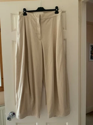 zara women barrel corduroy trousers, size L, ecru, bnwot - Image 1 of 4