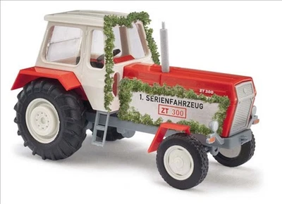 Busch 1:87 H0 42852 Traktor IFA Fortschritt ZT 300 D 1. Serienfahrzeug NEU OVP - Bild 1 von 2