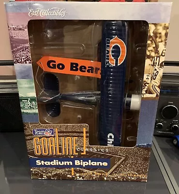 ERTL TEAM NFL Goaline Classics STADIUM BIPLANE CHICAGO BEARS BANK "NEW" 1996 - Image 1 of 4