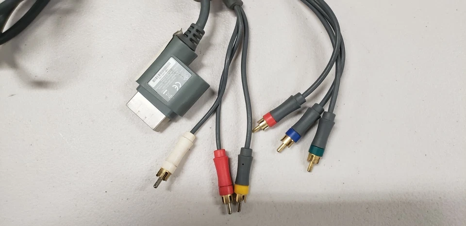 X-Box 360 AV/компонентный кабель - Изображение 1 из 1