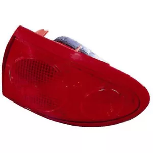 GM2801160 Fits 2003 2004 2005 Chevy Cavalier Passenger Side Tail Light - Bild 1 von 4