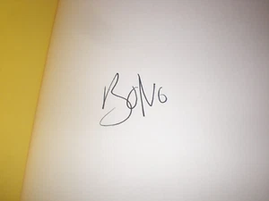 BONO U2 SINGER SIGNED SURRENDER 1ST EDITION HC BOOK AUTO COA WAR JOSHUA TREE B - Picture 1 of 8