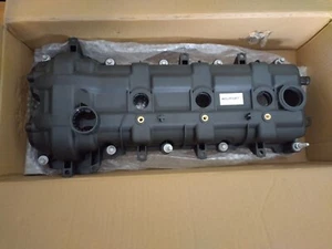Right Valve Cover Set Compatible with 2011-2023 Chrysler 300 2013-2018 Ram 1500 - Picture 1 of 3