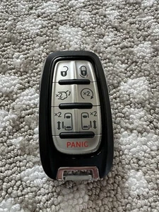 Chrysler Pacifica Remote Key Control Excellent Condition 2018 - Picture 1 of 6