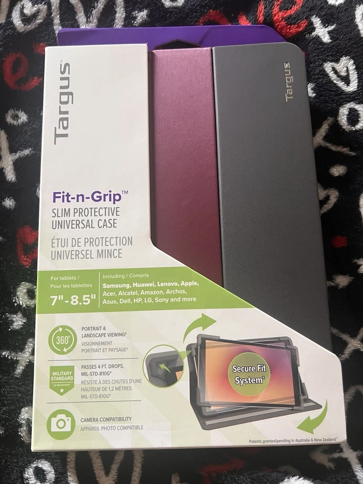 Targus Fit-n-Grip Slim Protective Universal Tablet Case 7"-8.5" - Image 1 of 3