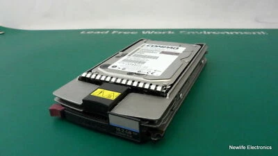 HP 152190-001 18GB 10,000 RPM 3.5 in. Wide Ultra3 SCSI HDD 233806-002 - Image 1 of 4