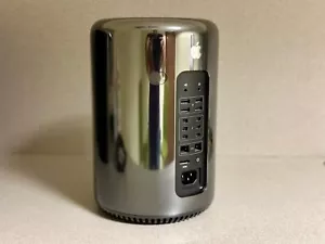 Mac Pro Late 2013 3.5GHz 6-Core Intel Xeon E5, 32GB RAM, 500GB SSD FREE SHIPPING - Picture 1 of 4