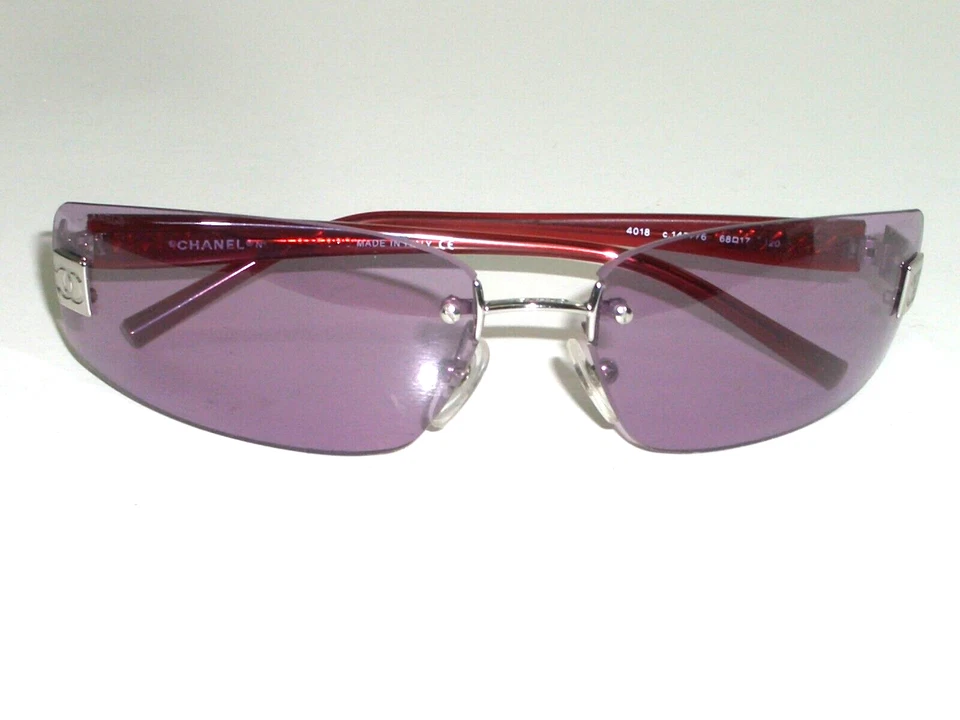 CHANEL ITALY 4018 c.147/76 120 68[]17 VIOLET TONE RIMLESS WRAP SUNGLASSES W/CASE - Image 1 of 4