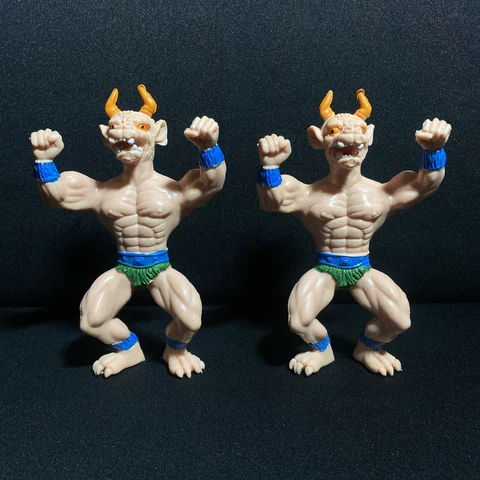 GALAXY HEROES Muscle Warriors 1985 MINOTAUR Remco KO MOTU Cover
