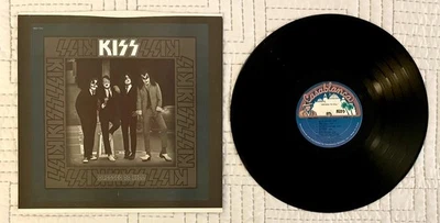 KISS⚡️Dressed to Kill VG+ 1975 LP⚡️BLACK LETTER w/ Paper ORIGINALS SLEEVE Foto 1 de 4