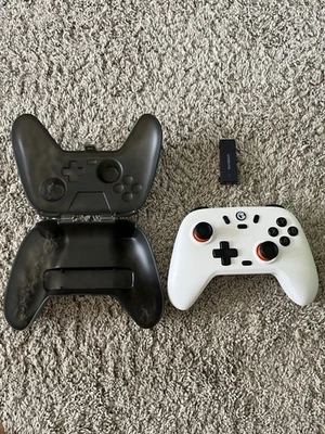 GameSir Nova Lite Wireless Controller for Windows PC, iOS, Android, Switch Steam - Image 1 of 2