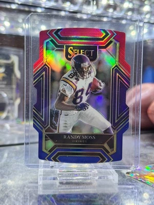 2021 Panini Select - Club Level Randy Moss #237 Red & Blue Prizm Die-Cut - Image 1 of 4