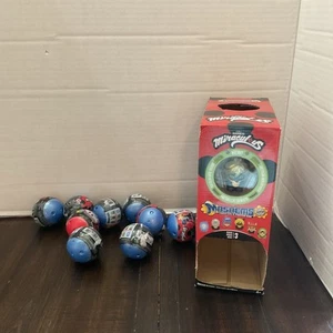 Miraculous Mashems Serie 3 8 Stück plus A Serie 2 + Display Box mit Chat - Bild 1 von 5