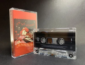 Red Hot Chili Peppers ONE HOT MINUTE Cassette 9362-45733-4 **1ST ISSUE 1995** - Picture 1 of 9