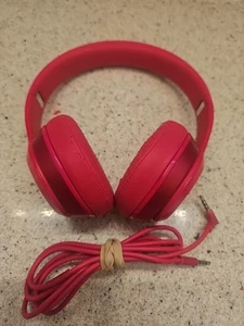 Beats by Dr. Dre Solo2 Over the Ear Headphones - Pink - Picture 1 of 9