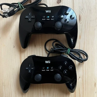Classic Controller Pro Wii Coppia di Gamepad Nero - Joystick Originale Nintendo - Immagine 1 di 4