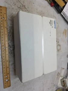 SCHNEIDER TELEMECANIQUE  VW3A66206U ATV66 Keypad Kit 09982 *NEW* SEALED BOX - Picture 1 of 4