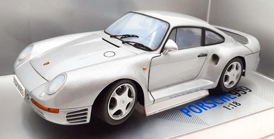 Revell Motorbox 1/18 Scale Diecast 28902 - Porsche 959 - Silver - image 1 of 4