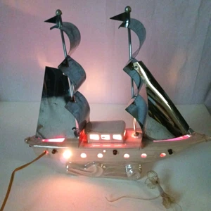 Mid Century Ceramic Sailboat Boat TV Lamp Metal sails Works - Picture 1 of 16