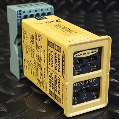 Banner Engineering - CM5RA - MAXI-AMP CM Series Amplifier Module & S3-B Base - Image 1 of 4