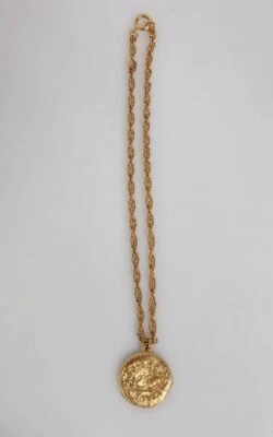 Collar Colgante Medalla CC Cadena Chapada en Oro CHANEL Preciado 42cm Foto 1 de 4