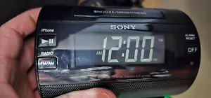 Sony ICF-C11iP iPhone Ipod Lightning Dock Speaker Alarm Clock Dream Machine VG - Picture 1 of 7