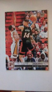 TYLER HERRO 2019-20 CHRONICLES ROOKIE CARD MIAMI HEAT