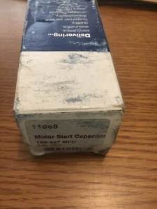 Motors & Armatures 11068 189-227 MFD 330V Capacitor - Picture 1 of 4