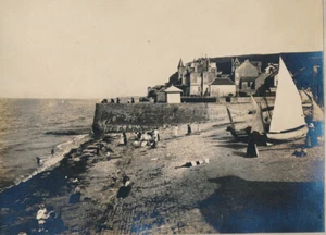 PORT EN BESSIN c. 1900 - Vue du Village Normandie - 7 - Picture 1 of 1